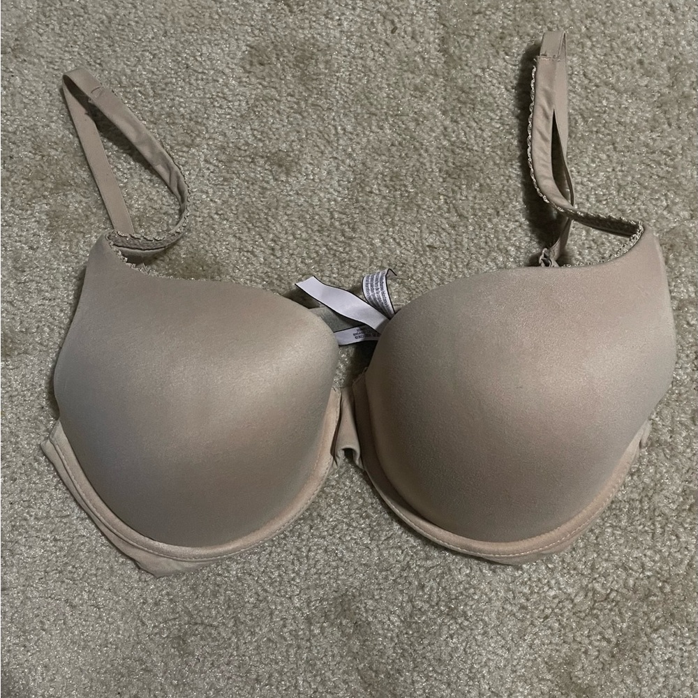 Victoria’s Secret Perfect Shape Bra 32DDD Nude